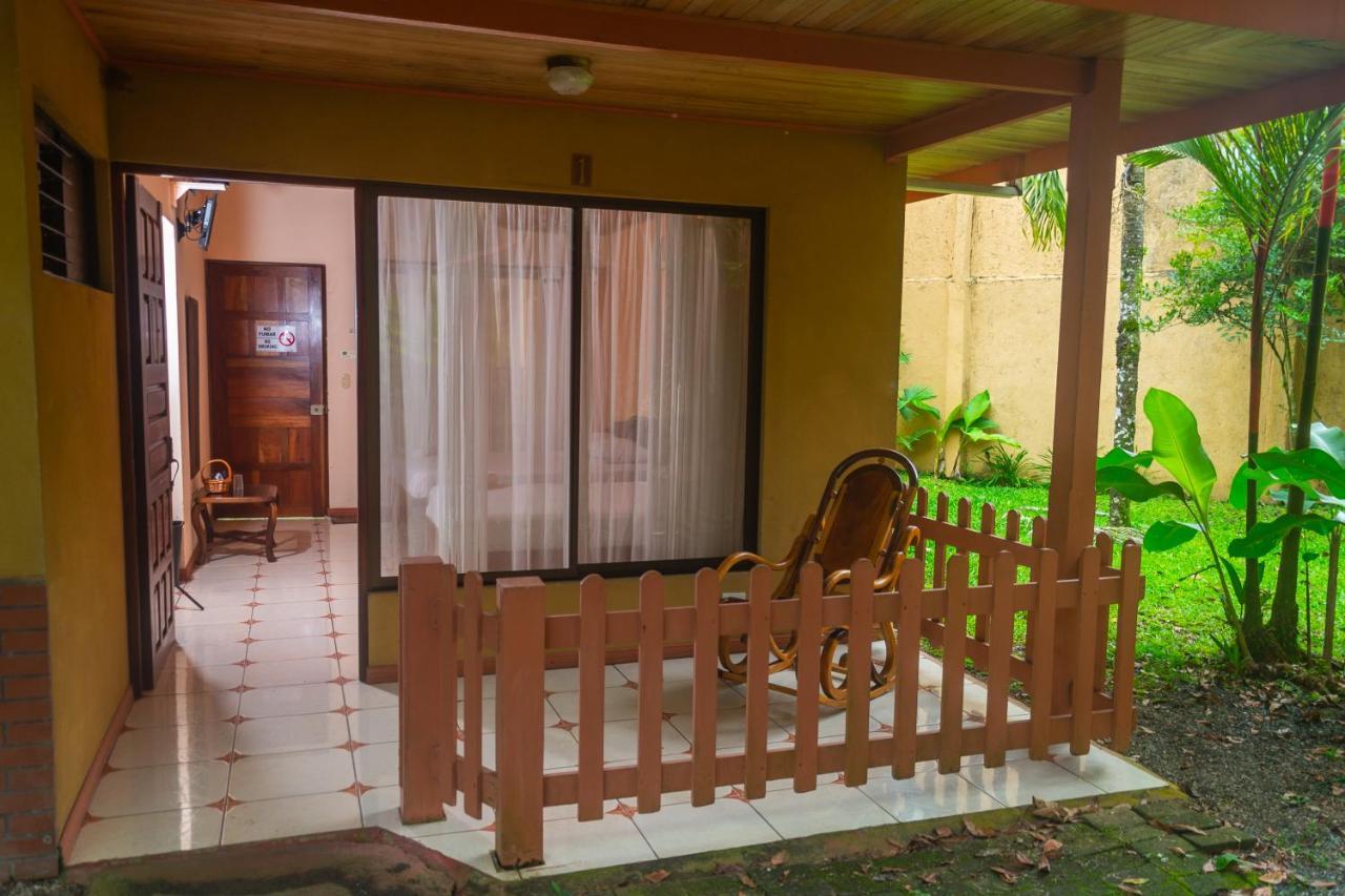 Hotel Y Restaurante Las Tablitas Monterrey Екстер'єр фото