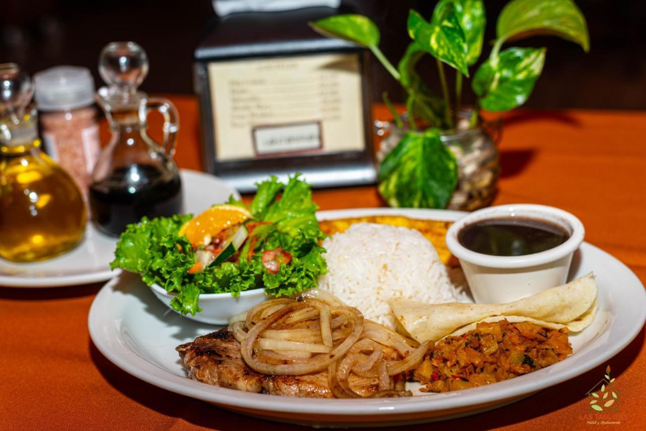 Hotel Y Restaurante Las Tablitas Monterrey Екстер'єр фото
